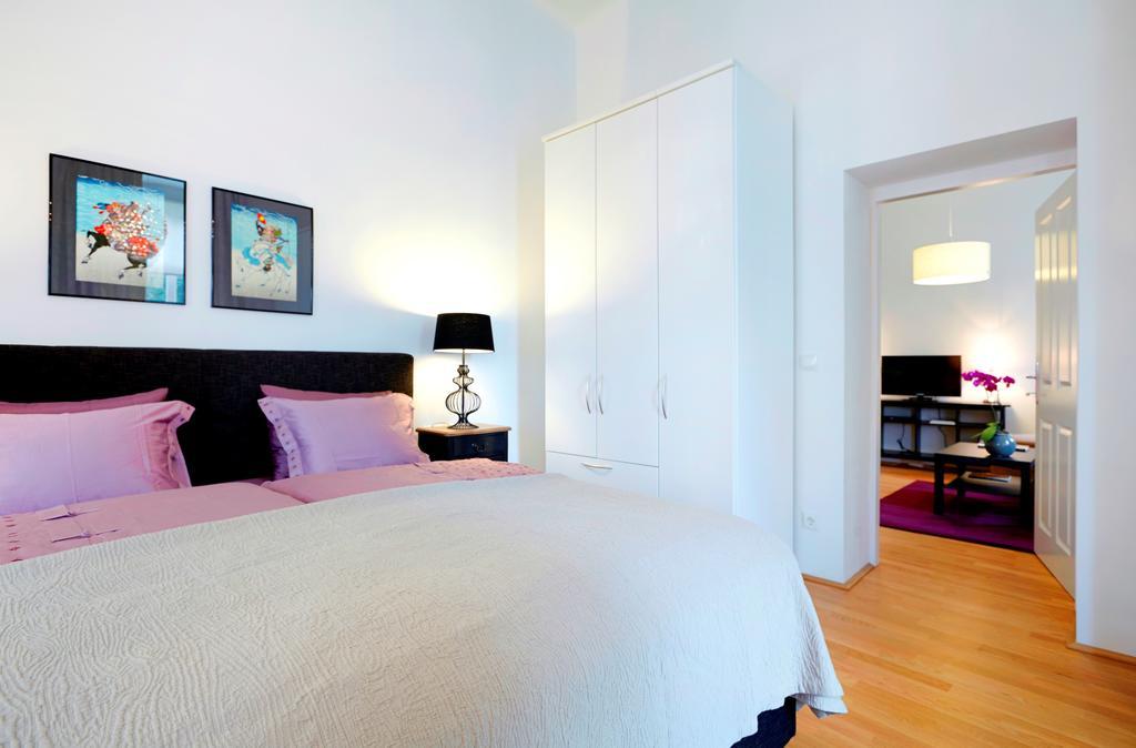 Apartment Theresiengasse Vienna Room photo